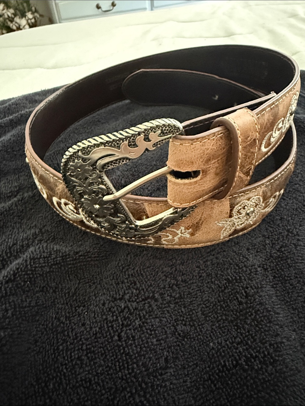 Embroidered Brown Leather Western Belt with Ornate Buckle